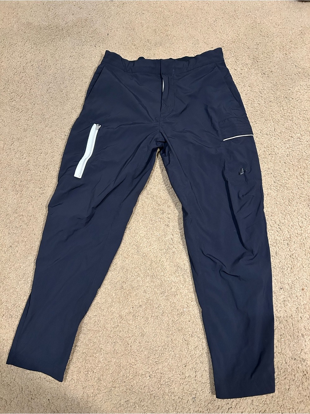 Nike Sportswear Style Essential Cropped Twill Utility Pants Men's Medium Black
